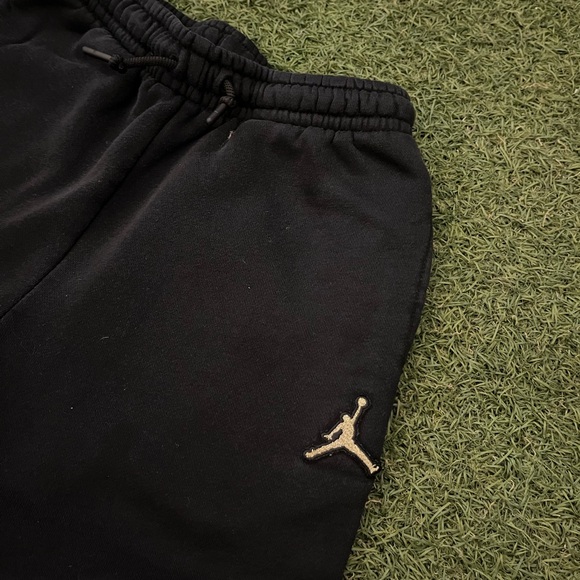 Jordan Nike black jogging kid - Picture 2 of 5